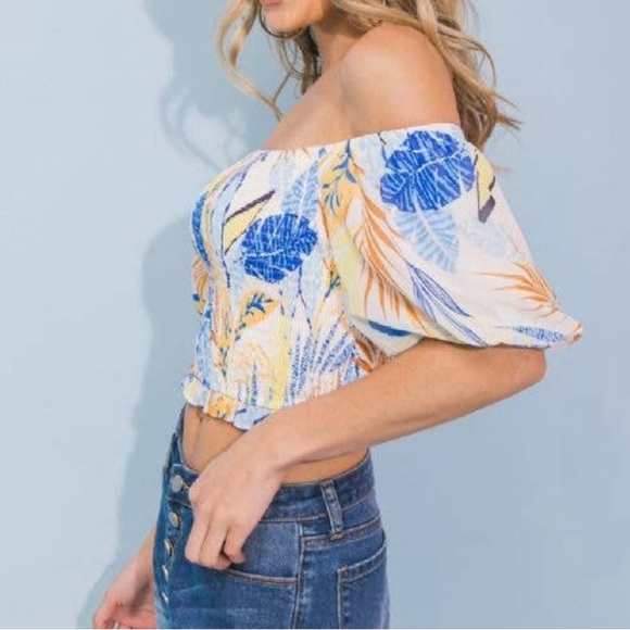 Tropical Print Woven Off Shoulder Top - Picture 2 of 4
